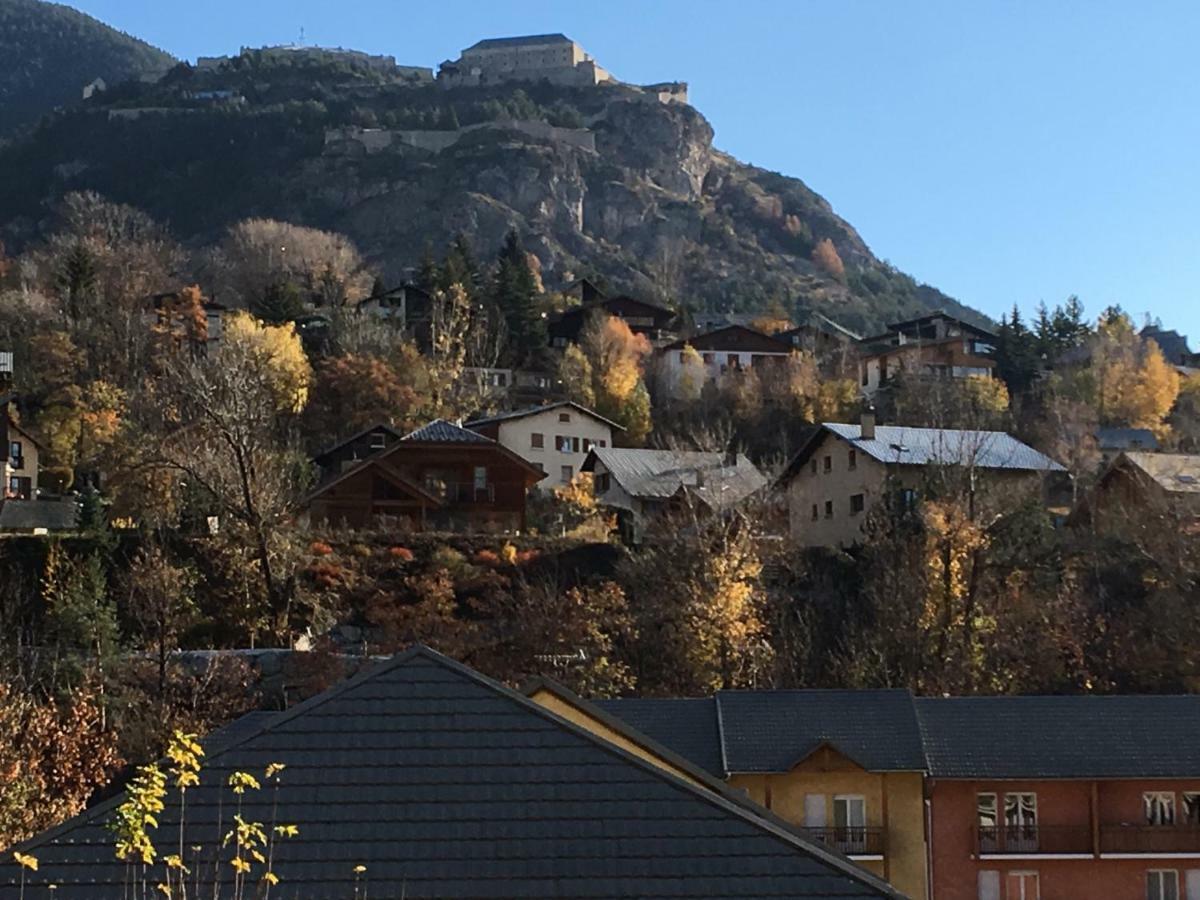 Appartement Rue Pasteur Briancon  Bagian luar foto